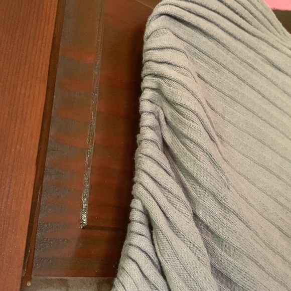 VERY unique maxstudio.com sweater/poncho - Picture 3 of 9